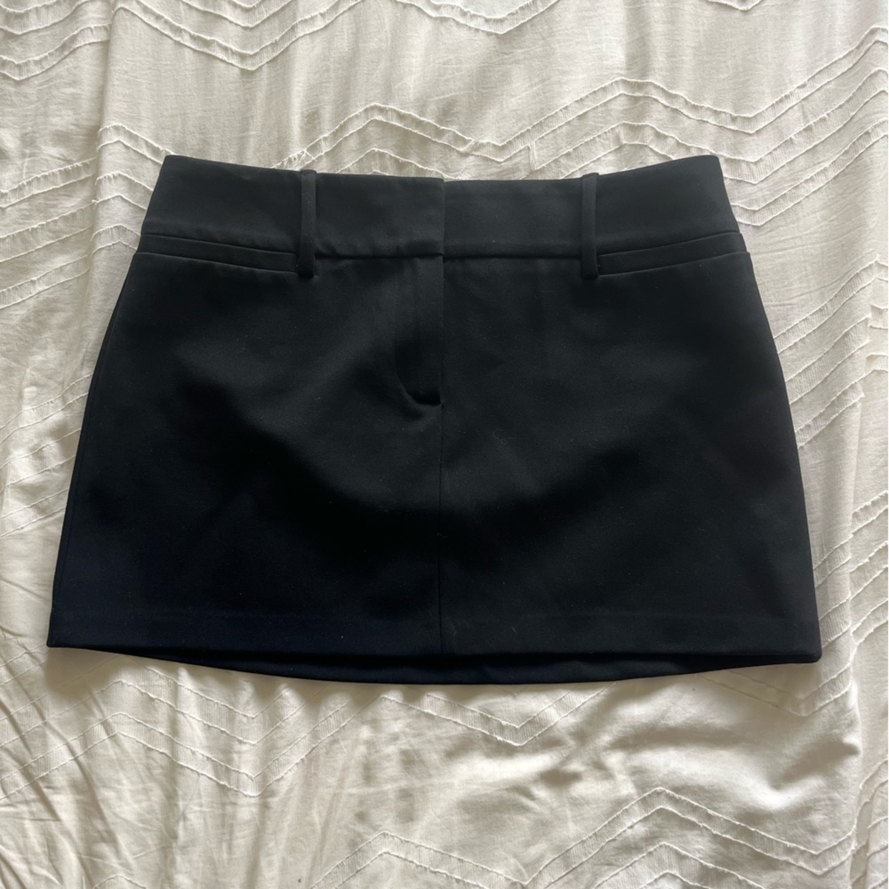 Zara Elegant Black Mini Skirt